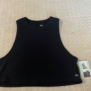 Women’s small never worn with tags